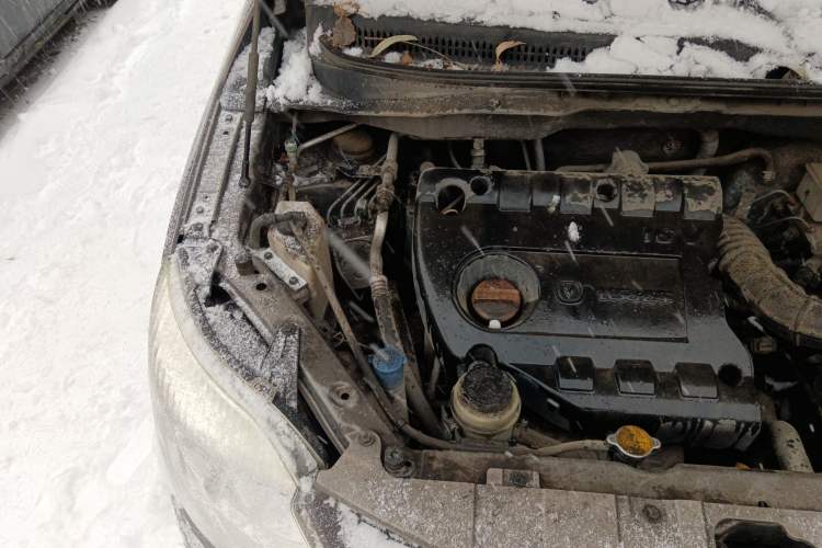 Used CHANGAN CX20 2011 1.3L Automatic Sport Edition Engine Bay Right