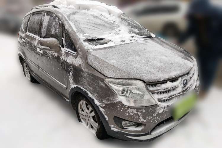 Used CHANGAN CX20 2011 1.3L Automatic Sport Edition Front Right 45 Deg