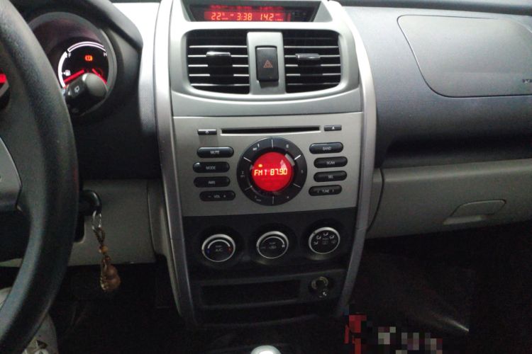 Used CHANGAN CX20 2011 1.3L Automatic Sport Edition Audio And AC Panel