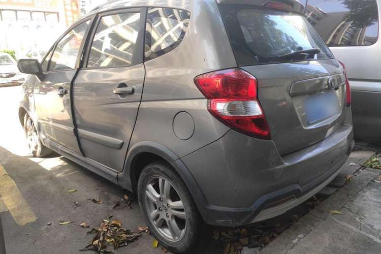 Used CHANGAN CX20 2011 1.3L Manual Sport Edition Exterior 6