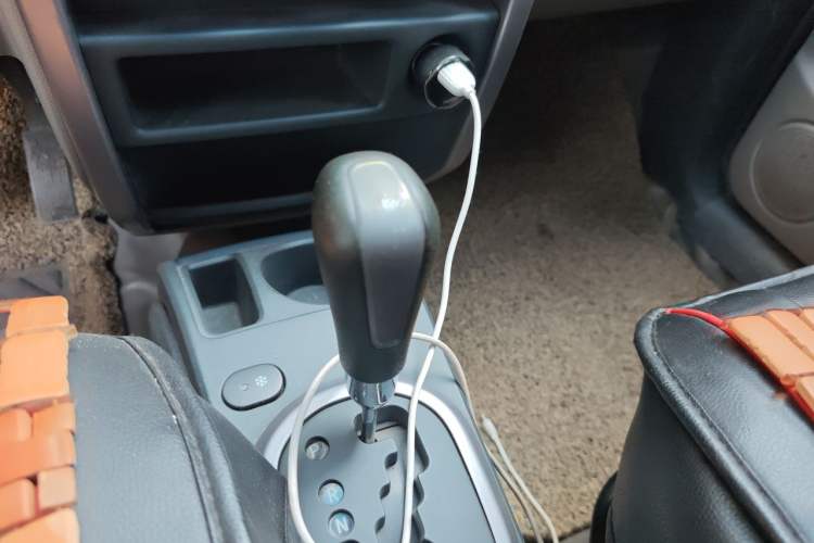 Used CHANGAN CX20 2011 1.3L Automatic Sport Edition Gear Lever