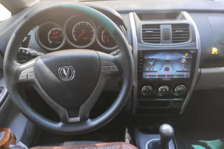 Used CHANGAN CX20 2011 1.3L Manual Sport Edition Interior 2