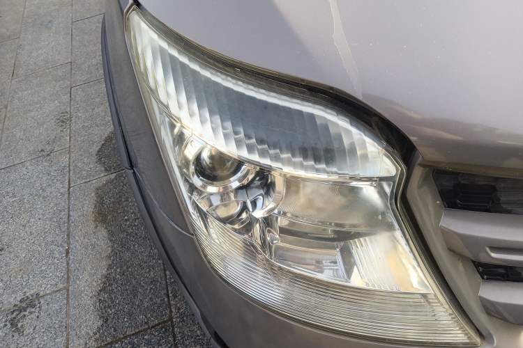 Used CHANGAN CX20 2011 1.3L Manual Standard Edition Right Front Headlight