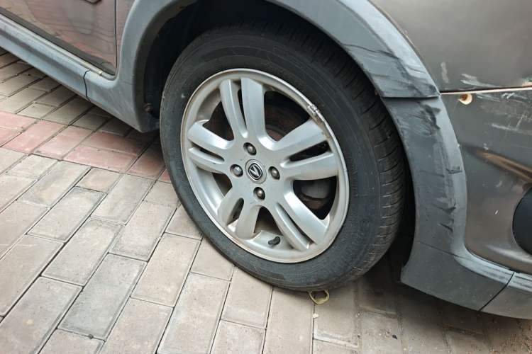 Used CHANGAN CX20 2011 1.3L Automatic Sport Edition Right Front Wheel Hub