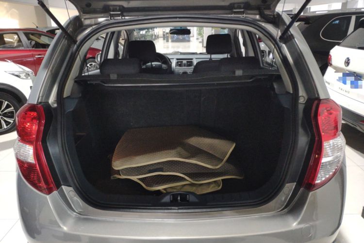 Used CHANGAN CX20 2011 1.3L Automatic Sport Edition Trunk