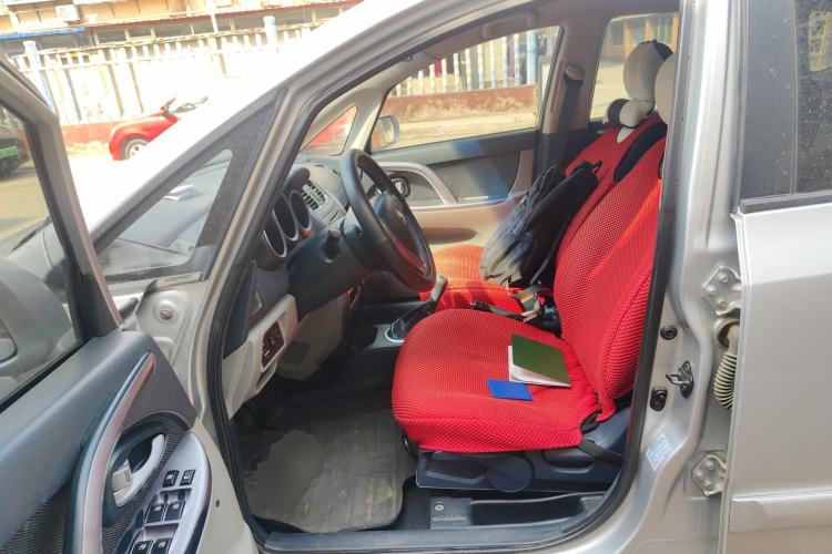 Used CHANGAN CX20 2011 1.3L Manual Sport Edition Left Front Seat
