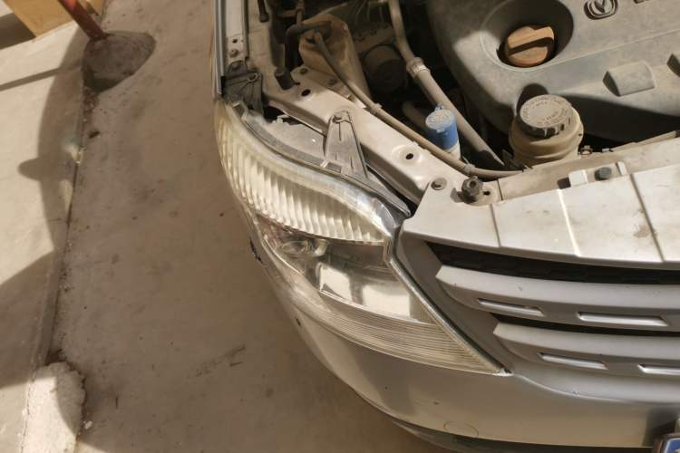 Used CHANGAN CX20 2011 1.3L Manual Standard Edition Right Front Headlight