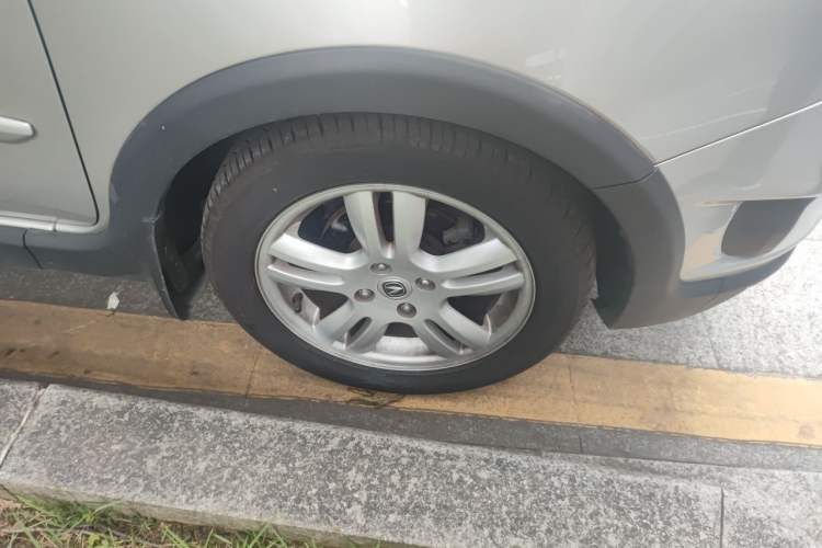 Used CHANGAN CX20 2011 1.3L Manual Sport Edition Right Front Wheel Hub