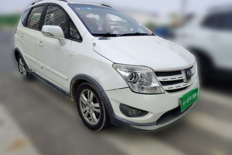 Used CHANGAN CX20 2011 1.3L Manual Sport Edition Front Right 45 Deg