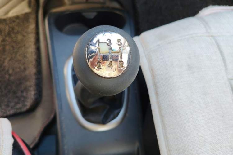 Used CHANGAN CX20 2011 1.3L Manual Sport Edition Gear Lever