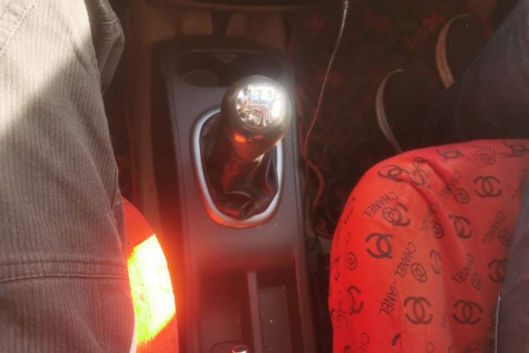 Used CHANGAN CX20 2011 1.3L Manual Sport Edition Gear Lever