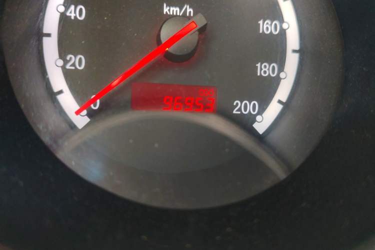 Used CHANGAN CX20 2011 1.3L Manual Sport Edition Odometer Close Up