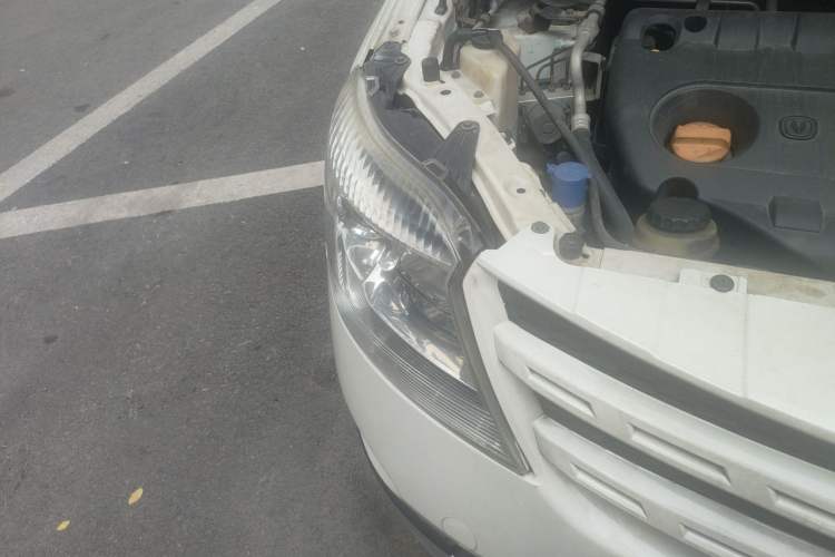 Used CHANGAN CX20 2011 1.3L Automatic Sport Edition Right Front Headlight