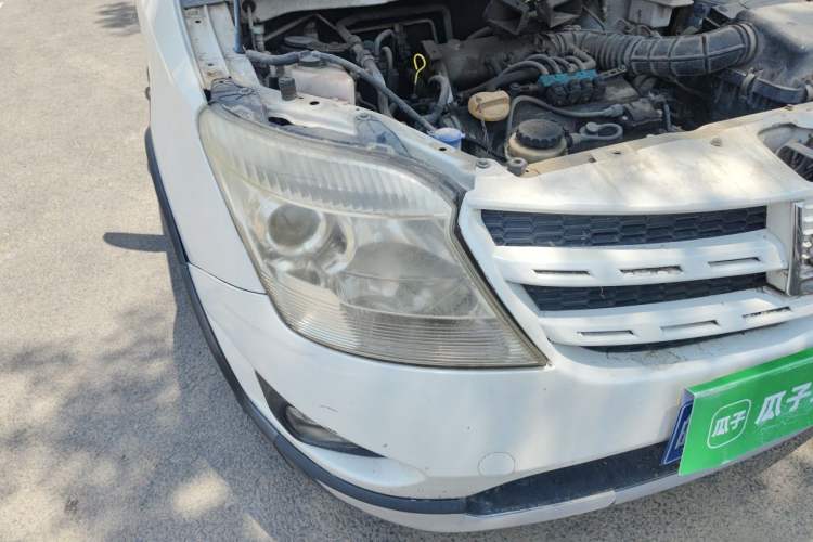 Used CHANGAN CX20 2011 1.3L Manual Sport Edition Right Front Headlight