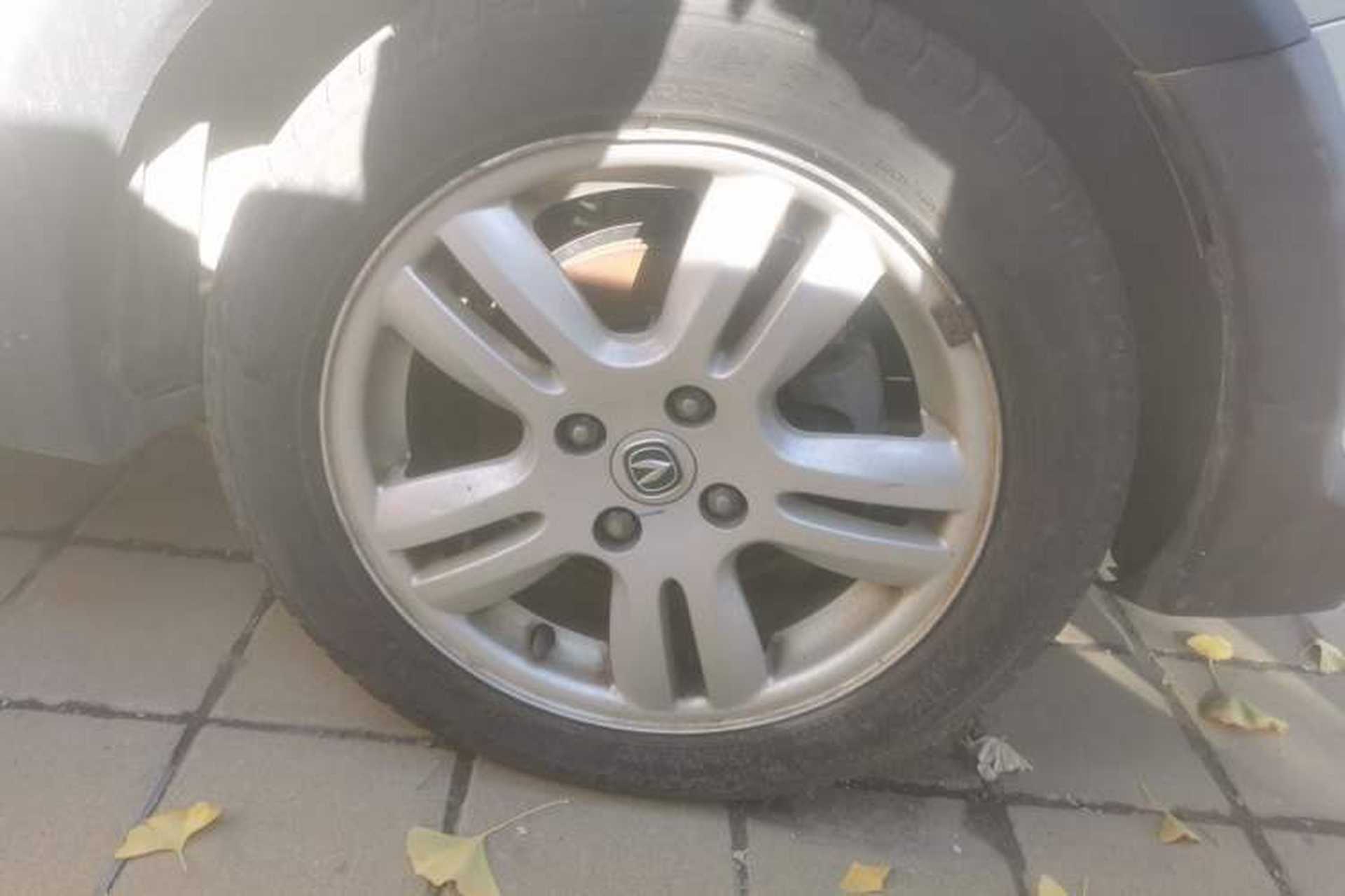 Used CHANGAN CX20 2011 1.3L Manual Sport Edition Right Front Wheel Hub