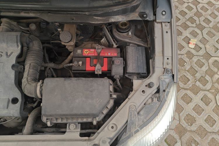 Used CHANGAN CX20 2011 1.3L Automatic Sport Edition Engine Bay Left