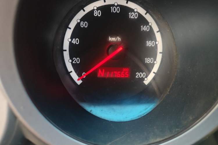 Used CHANGAN CX20 2011 1.3L Automatic Sport Edition Odometer Close Up