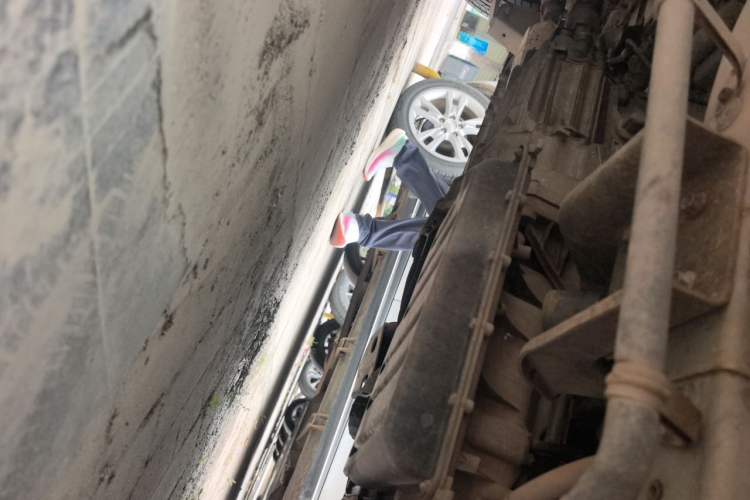 Used CHANGAN CX20  Chassis Front Right