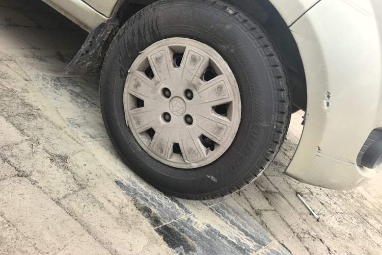 Used CHANGAN CX20  Right Front Wheel Hub