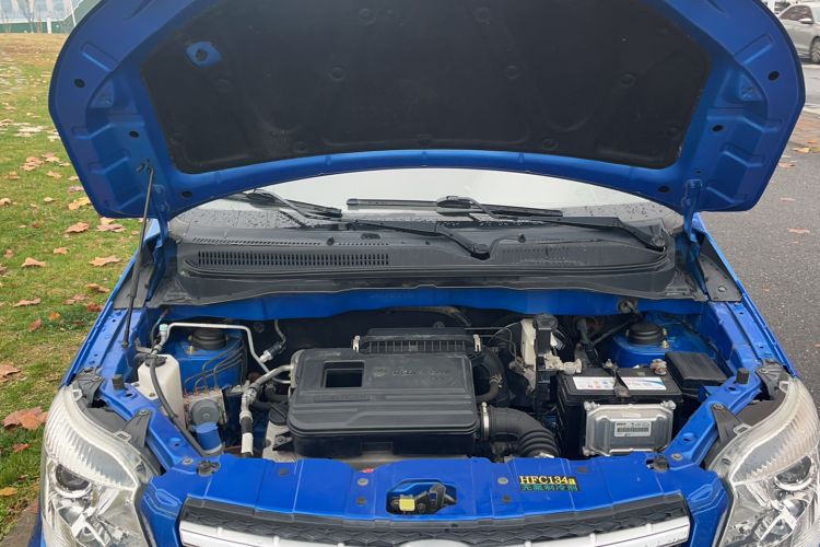 Used CHANGAN CX20 2014 1.4L Manual Sport Version China IV Standard Engine Bay