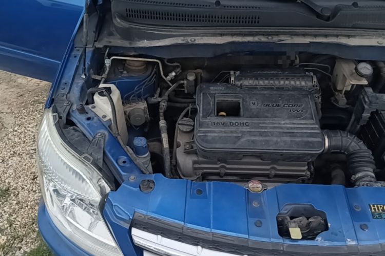 Used CHANGAN CX20 2014 1.4L Manual Sunroof Navigation Version – China IV Standard Engine Bay Right
