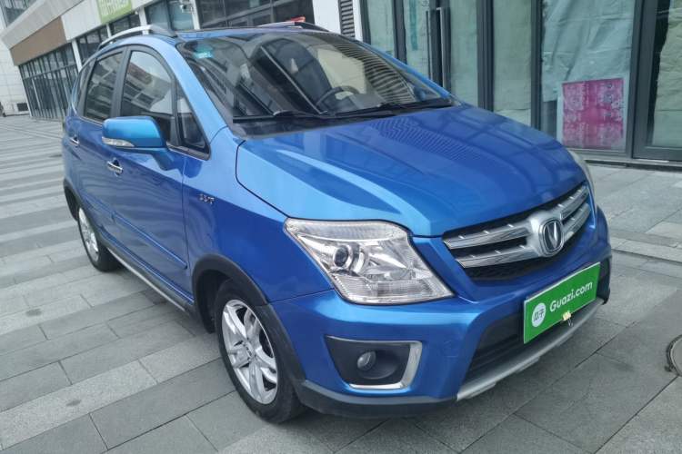 Used CHANGAN CX20 2014 1.4L IMT Sunroof Navigation Version China IV Standard Front Right 45 Deg