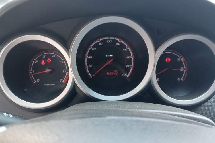 Used CHANGAN CX20 2014 1.4L Manual Sport Version China IV Standard Instrument Cluster