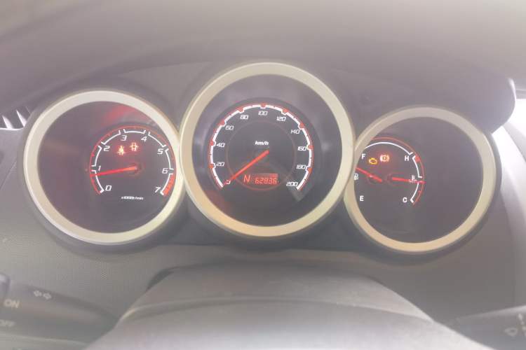 Used CHANGAN CX20 2014 1.4L IMT Sunroof Navigation Version China V Standard Instrument Cluster
