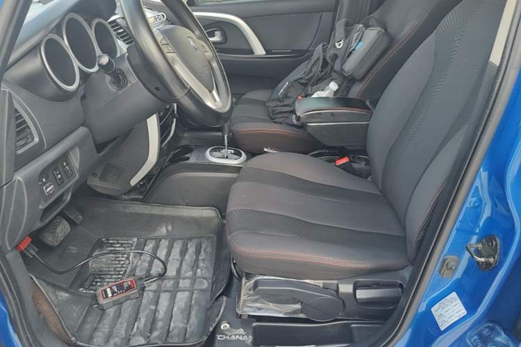 Used CHANGAN CX20 2014 1.4L IMT Sunroof Navigation Version China IV Standard Left Front Seat