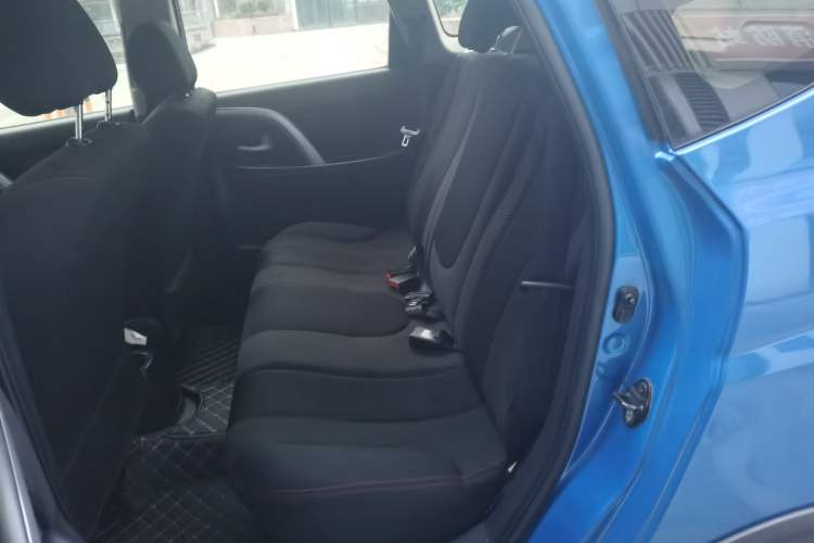 Used CHANGAN CX20 2014 1.4L IMT Sunroof Navigation Version China IV Standard Left Rear Seat