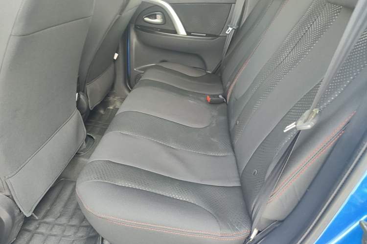 Used CHANGAN CX20 2014 1.4L IMT Sunroof Navigation Version China IV Standard Left Rear Seat