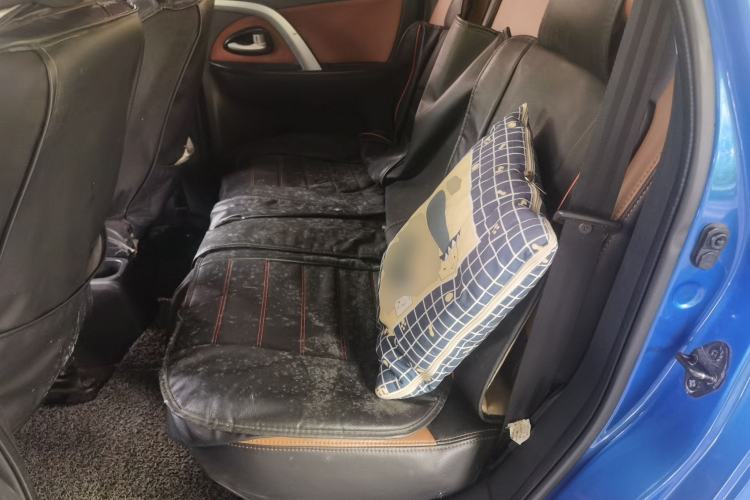 Used CHANGAN CX20 2014 1.4L IMT Sunroof Navigation Version China V Standard Left Rear Seat