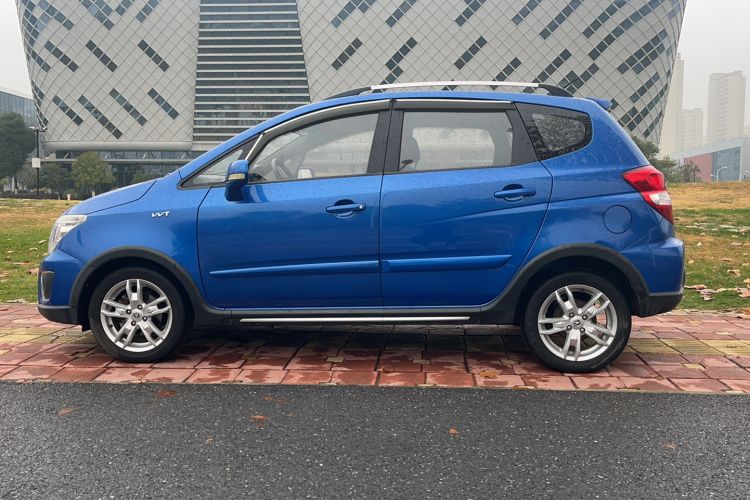 Used CHANGAN CX20 2014 1.4L Manual Sport Version China IV Standard Left Side