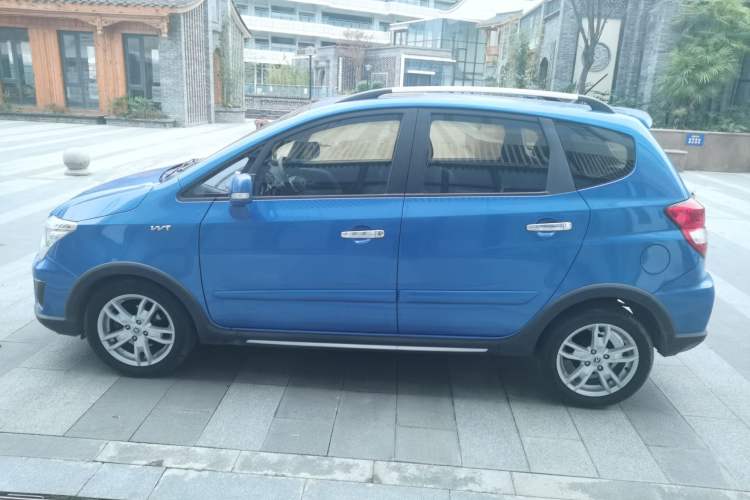 Used CHANGAN CX20 2014 1.4L IMT Sunroof Navigation Version China IV Standard Left Side