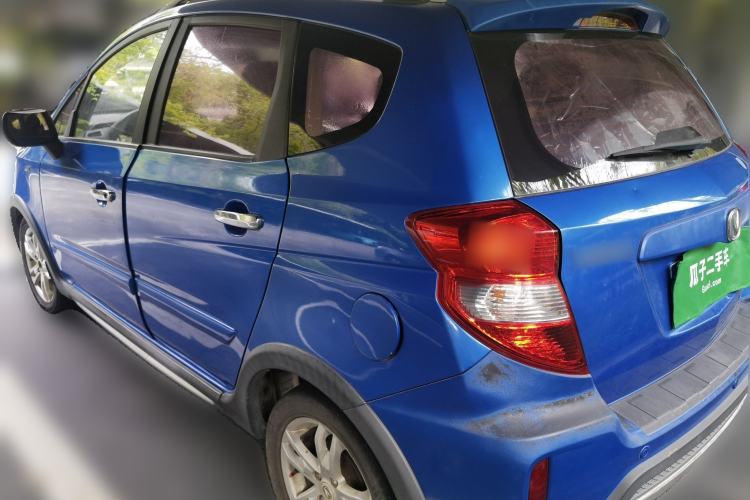 Used CHANGAN CX20 2014 1.4L IMT Sunroof Navigation Version China V Standard Rear Left 45 Deg