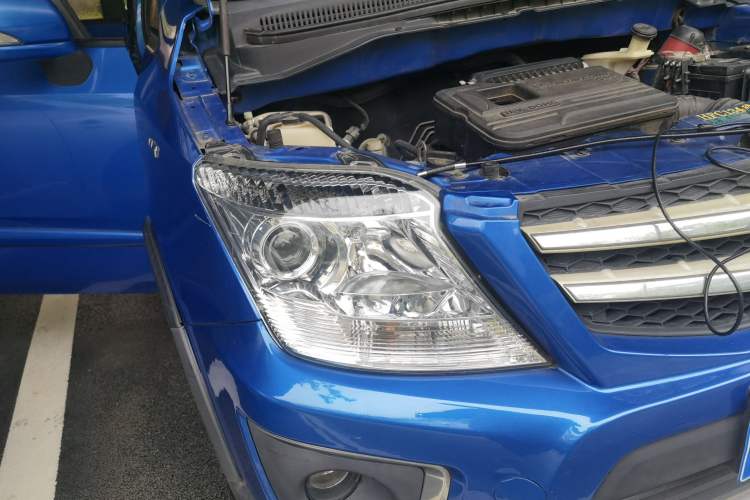 Used CHANGAN CX20 2014 1.4L IMT Sunroof Navigation Version China V Standard Right Front Headlight