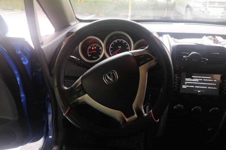 Used CHANGAN CX20 2014 1.4L IMT Sunroof Navigation Version China V Standard Steering Wheel