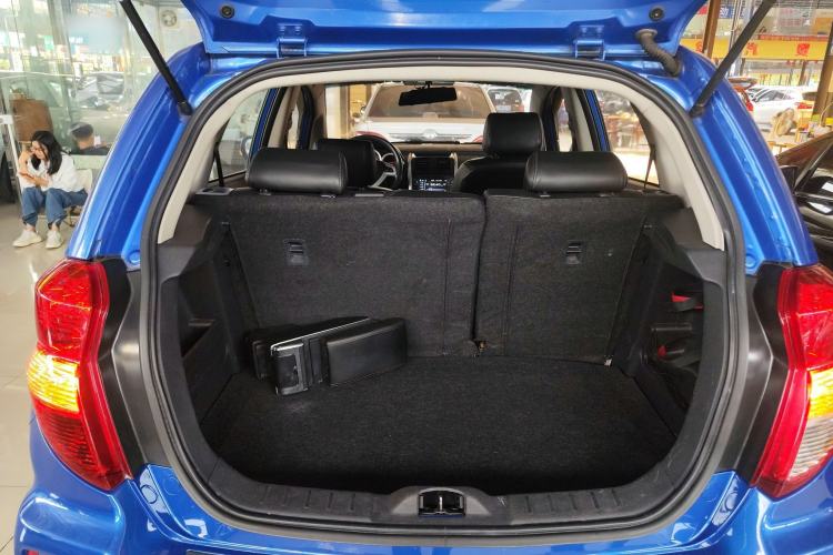 Used CHANGAN CX20 2014 1.4L Manual Sport Edition China V Standard Trunk