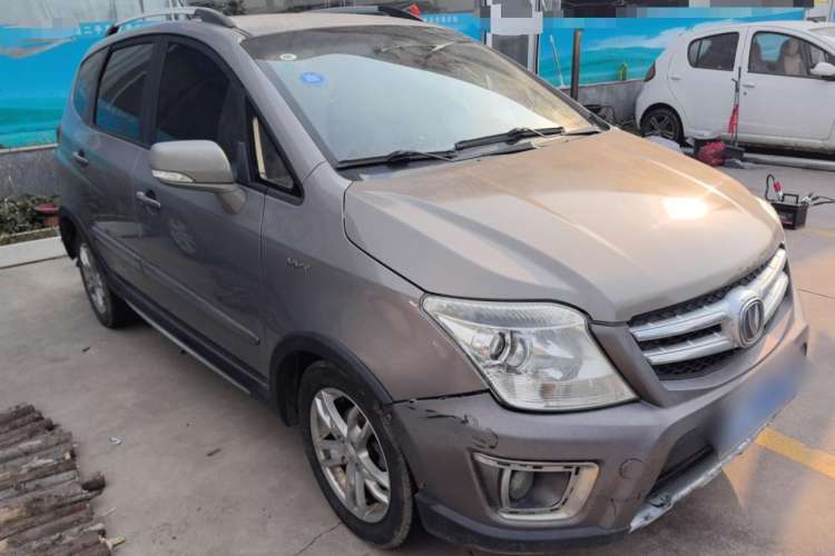 Used CHANGAN CX20 2014 1.4L Manual Sport Version China IV Standard Exterior 2