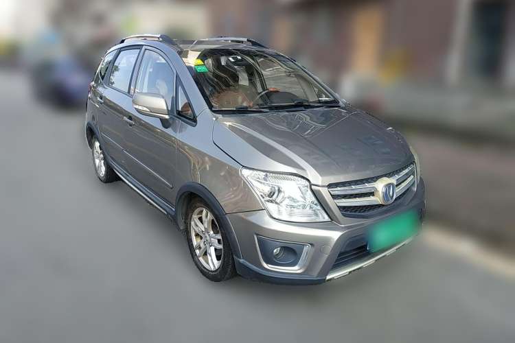 Used CHANGAN CX20 2014 1.4L Manual Sport Edition China V Standard Front Right 45 Deg