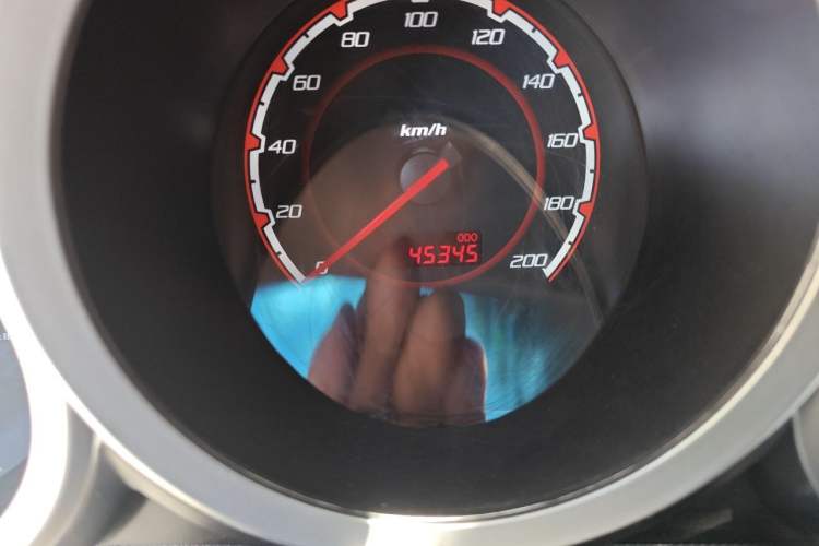 Used CHANGAN CX20 2014 1.4L Manual Sport Version China IV Standard Odometer Close Up
