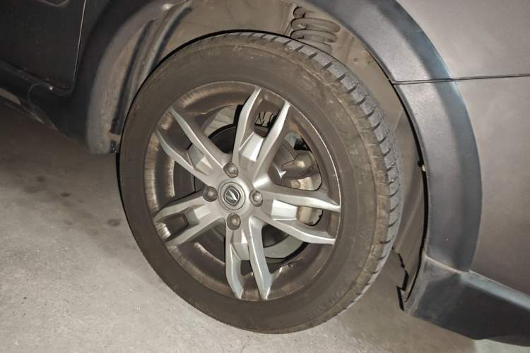 Used CHANGAN CX20 2014 1.4L Manual Sport Version China IV Standard Right Front Wheel Hub