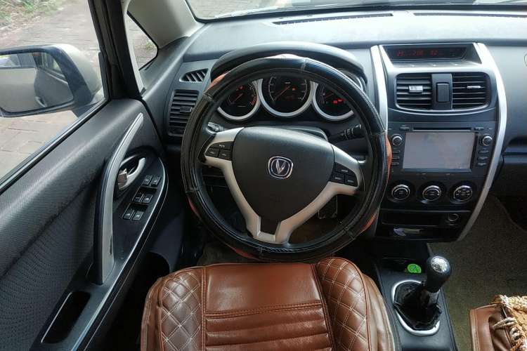 Used CHANGAN CX20 2014 1.4L Manual Sport Edition China V Standard Steering Wheel