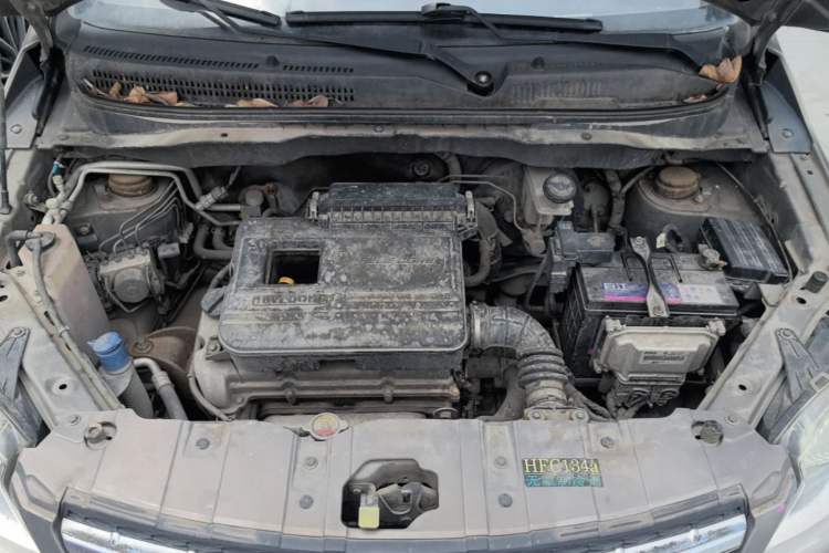 Used CHANGAN CX20 2014 1.4L Manual Sunroof Navigation Version – China IV Standard Engine Bay