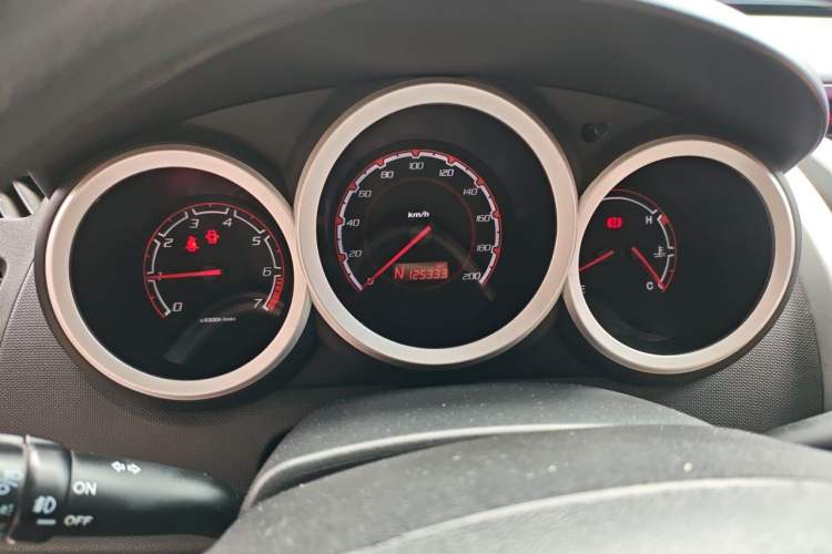 Used CHANGAN CX20 2014 1.4L IMT Sunroof Navigation Version China IV Standard Instrument Cluster