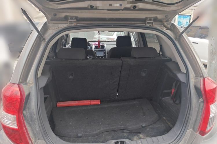 Used CHANGAN CX20 2014 1.4L Manual Sport Version China IV Standard Trunk