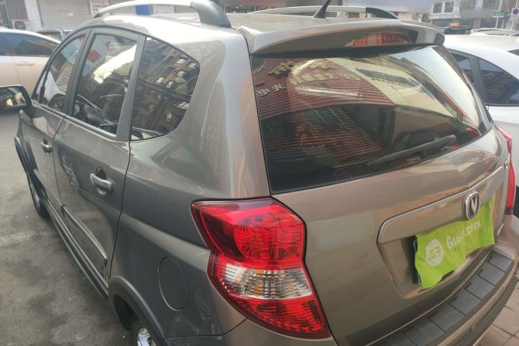 Used CHANGAN CX20 2014 1.4L Manual Sport Version China IV Standard Exterior 2