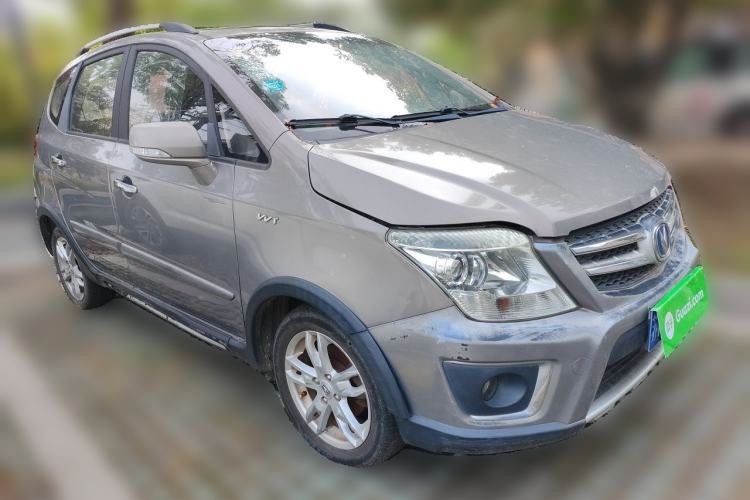 Used CHANGAN CX20 2014 1.4L Manual Sunroof Navigation Version – China IV Standard Front Right 45 Deg
