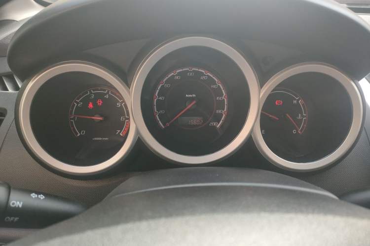 Used CHANGAN CX20 2014 1.4L Manual Sport Version China IV Standard Instrument Cluster