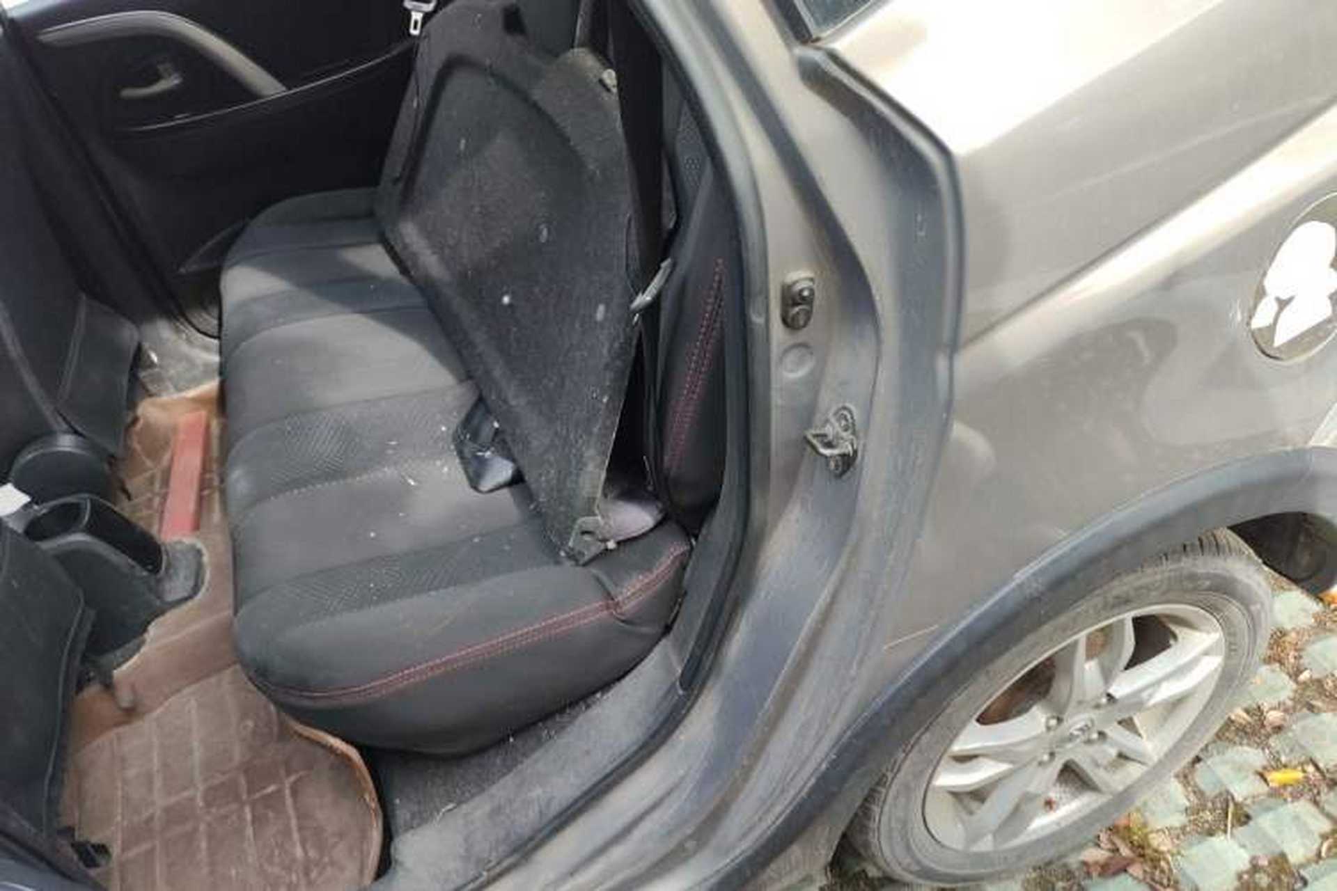 Used CHANGAN CX20 2014 1.4L Manual Sunroof Navigation Version – China IV Standard Left Rear Seat